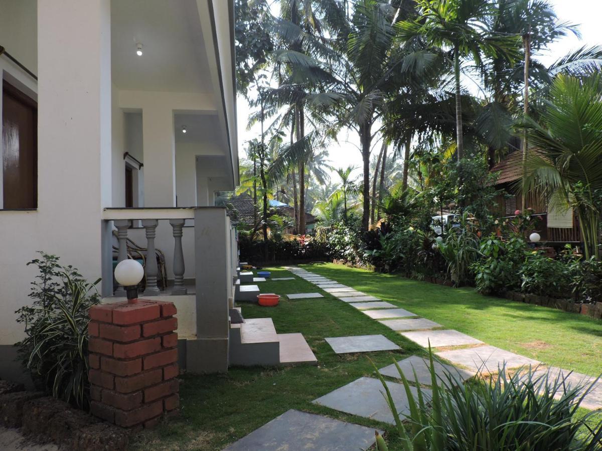 Abba'S Glory Land Hotel Agonda Bagian luar foto
