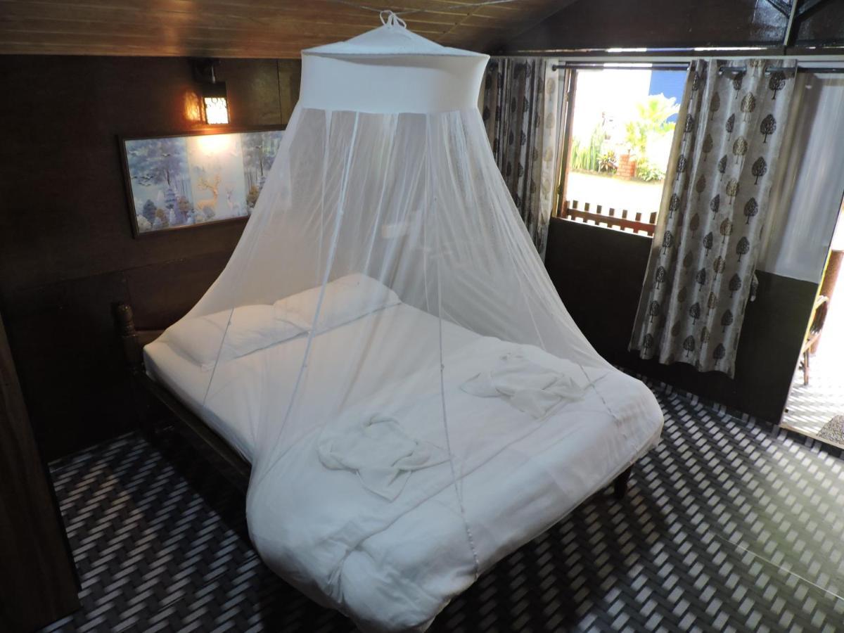 Abba'S Glory Land Hotel Agonda Bagian luar foto